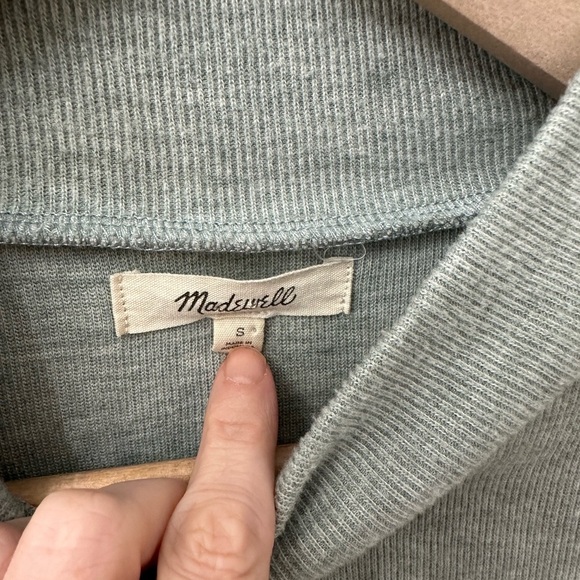 Madewell Gray Women's Knit Top Mock neck Puff sleeves sz Small capsule wardrobe - Picture 4 of 5